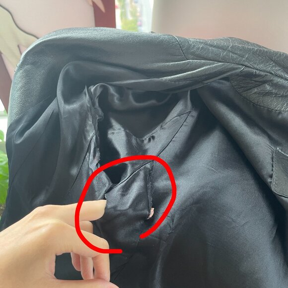 Vintage Black Leather Blazer: 90s Retro Jacket - Picture 11 of 11